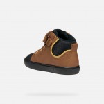 GEOX ΑΓΟΡΙ SNEAKER B461NC 0MEFU CR69B ΤΑΜΠΑΚΟ /ΜΑΥΡΟ